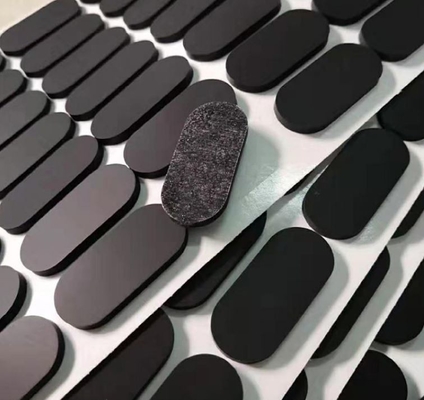 Protections en caoutchouc incurvées de pieds de silicone avec l'adhésif de 3M Backing PSA