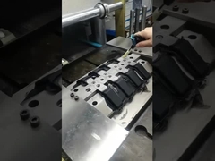 Manchon de conductivité thermique en caoutchouc de silicone isolé électriquement