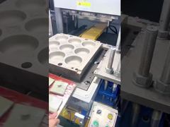 Découvrez pourquoi choisir un bol d'alimentation en silicone de qualité alimentaire pour bébé, antidérapant et facile à nettoyer.